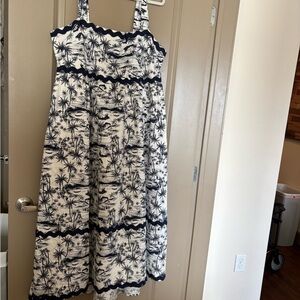 Torrid nwt Navy and White Palm Print Casual Dress